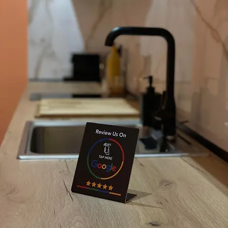 Papa Bipe Apartman *